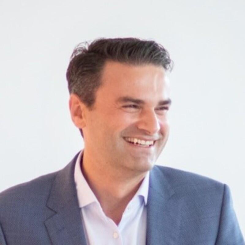 Dr. Razvan Ionasec